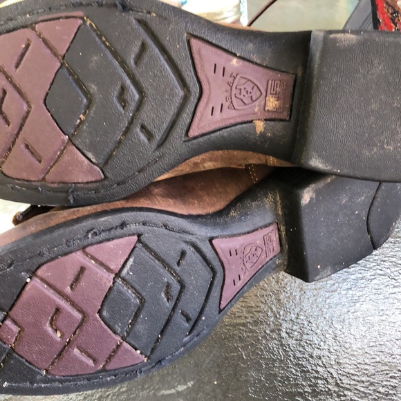 🚨B2G1 ARIAT Brown Leather Ankle Booties - Picture 12 of 12